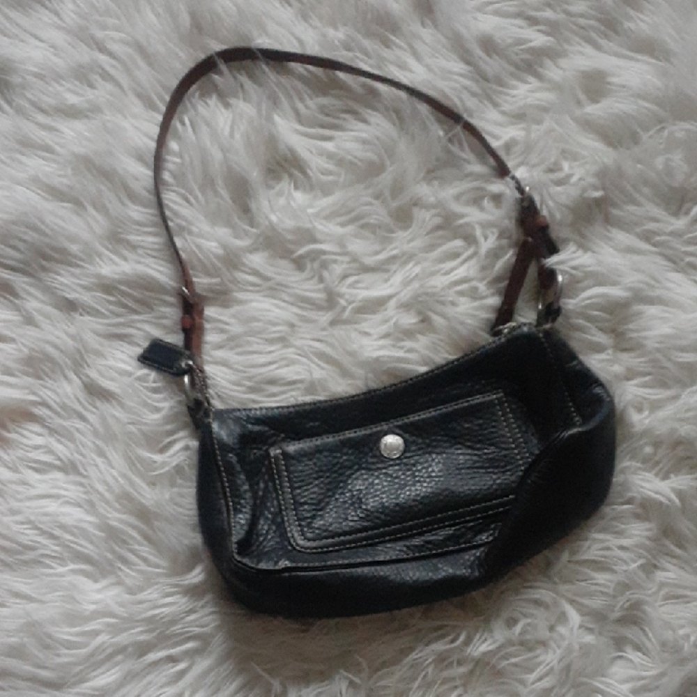 Coach Chelsea Black Pebble Leather Shoulder Bag